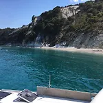 ゲストハウス Casa Le Agavi 4*