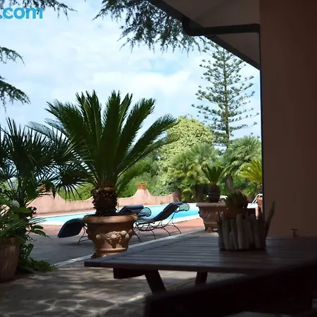 Casa Le Agavi ゲストハウス 4*